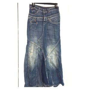 H & M classic long jean skirt maxi size 4